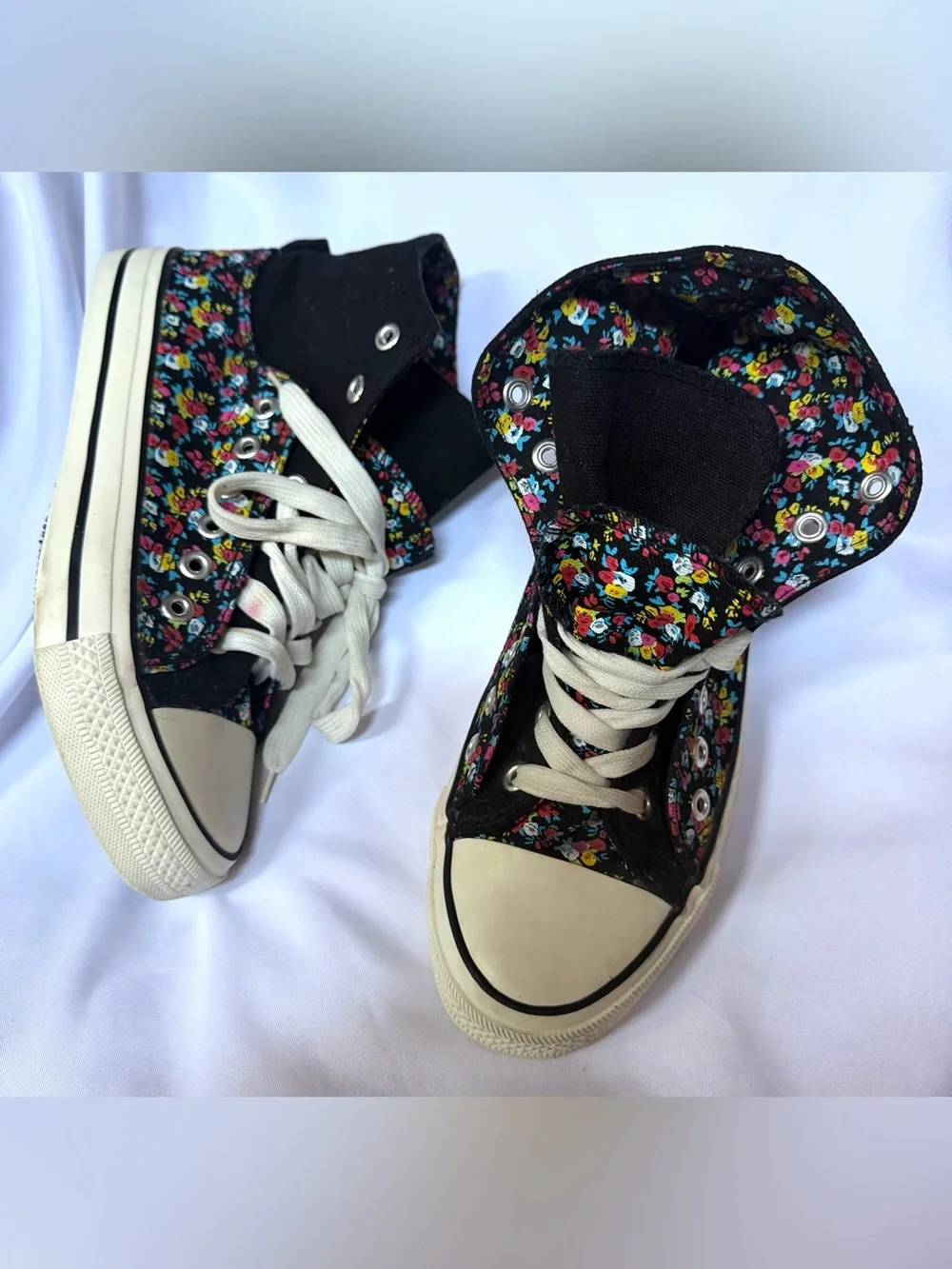 Wet Seal Black Floral hi top flip down variety ways to wear Lace-Up Shoe